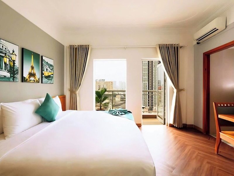 Happy Life Green Hotel 14