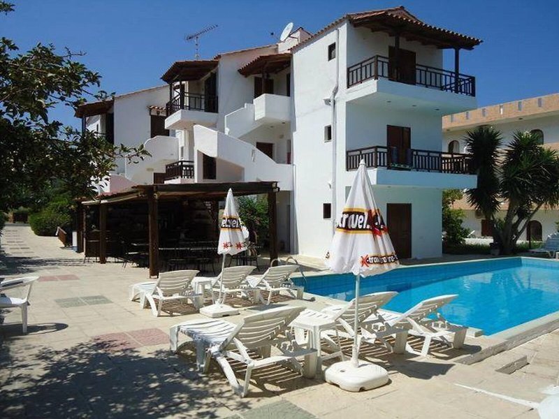 Sirocco Apartments 6