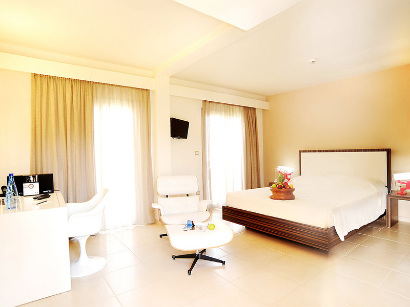 Sikyon Coast Hotel & Resort 8