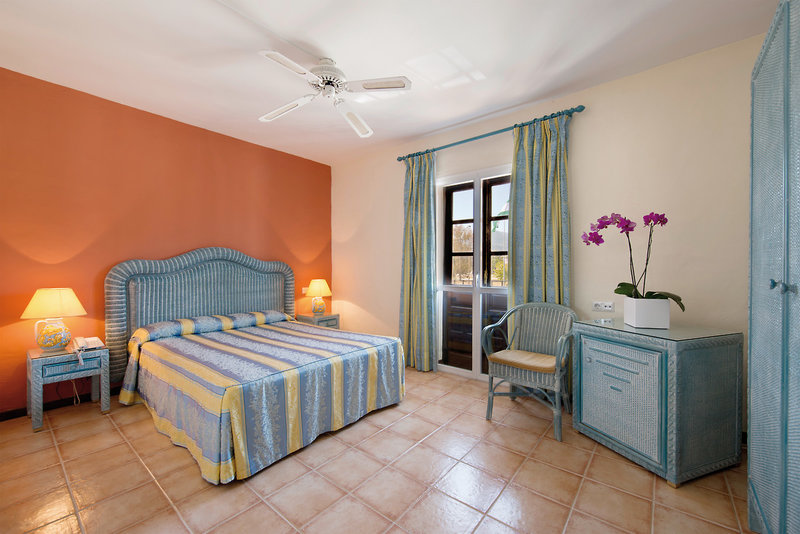 BlueBay Banús 9