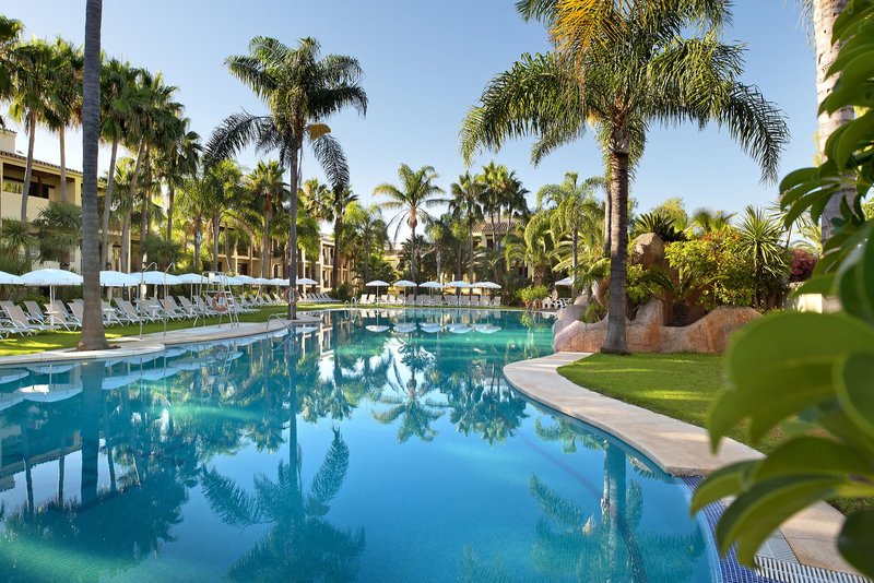 BlueBay Banus 6