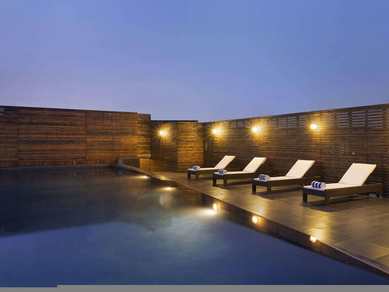 Ramada Gurgaon Central 6