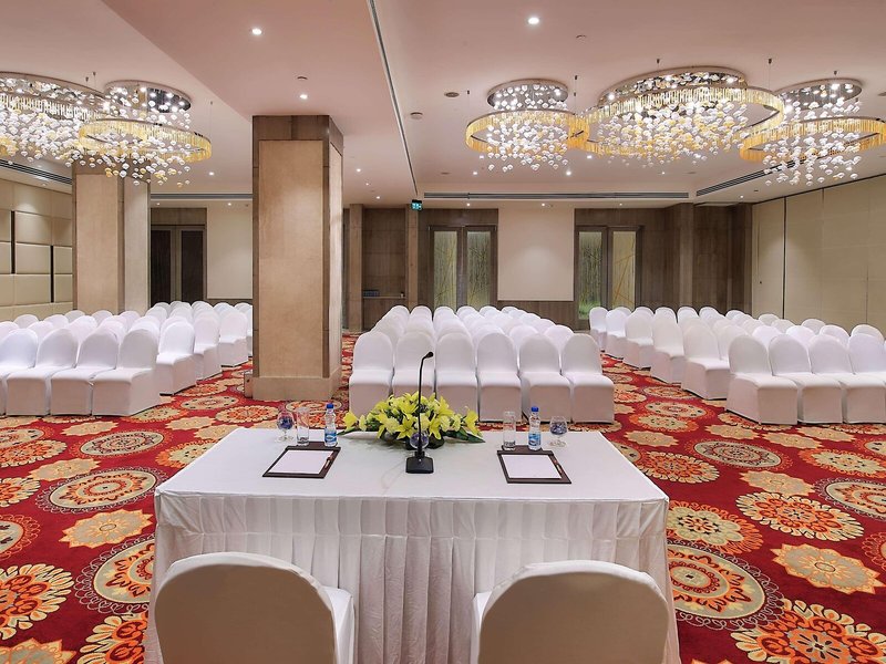 Ramada Gurgaon Central 12