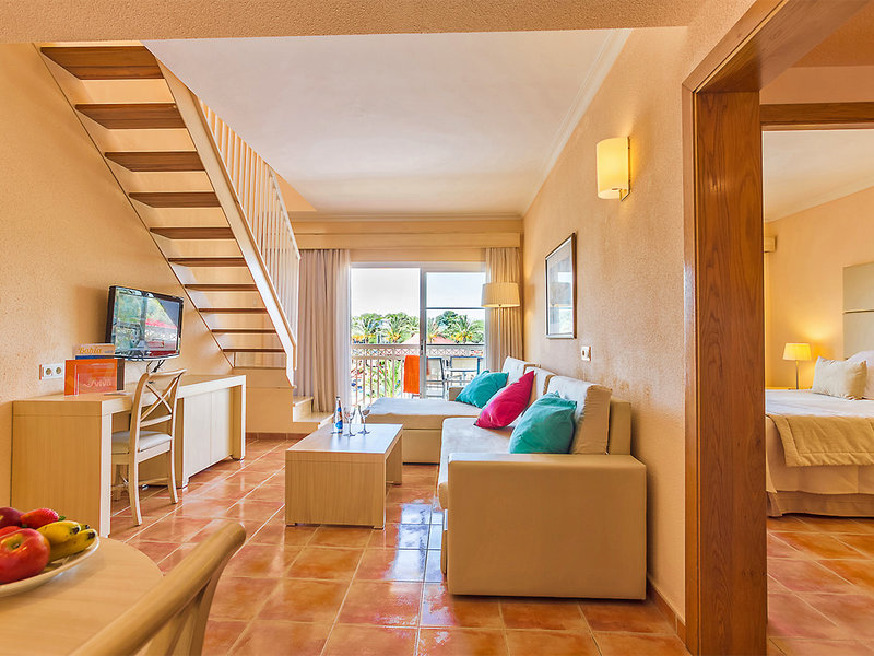 ZAFIRO Can Picafort  17