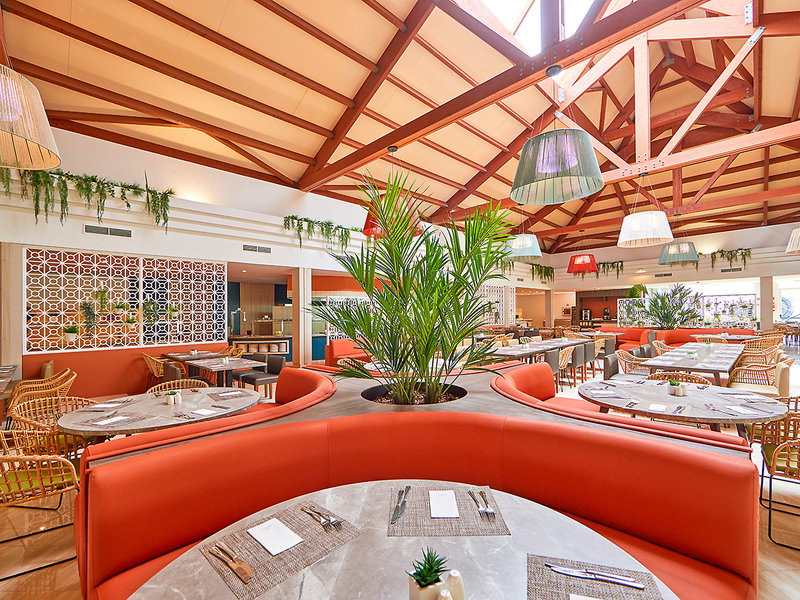 ZAFIRO Can Picafort  20