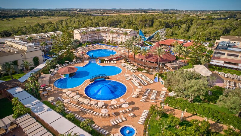 ZAFIRO Can Picafort  35