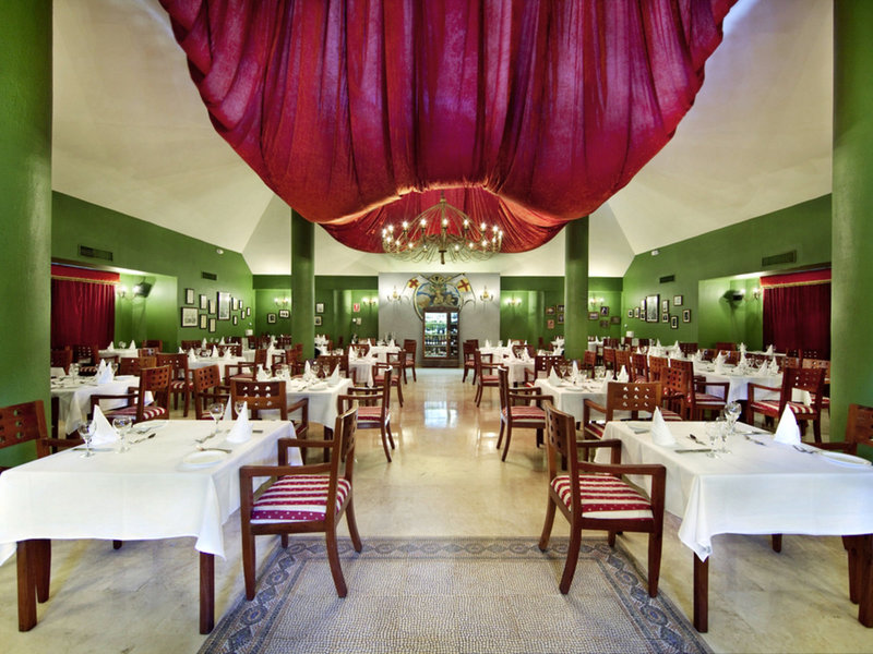 Viva Wyndham Dominicus Palace 9