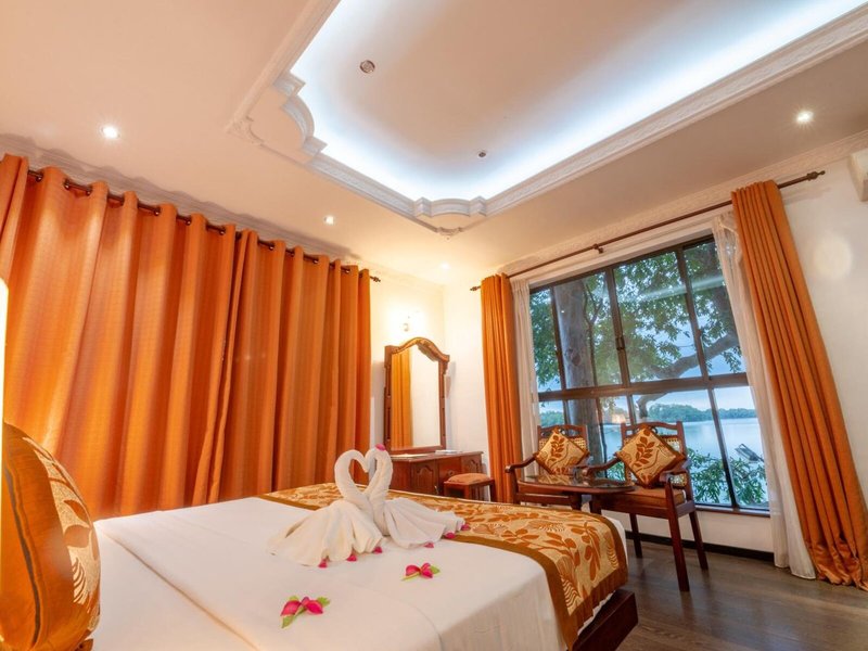 Centauria Lake Resort 7