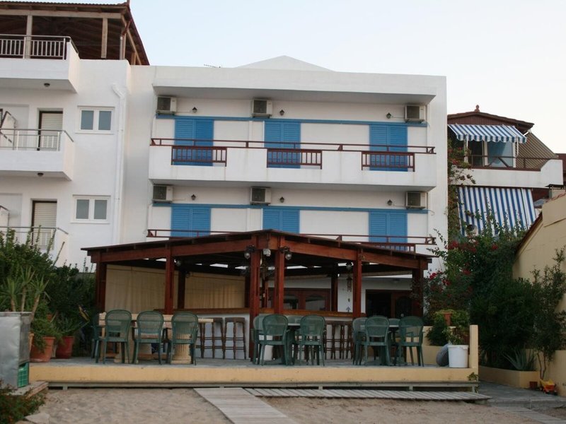 Vlachakis Apartments 3*