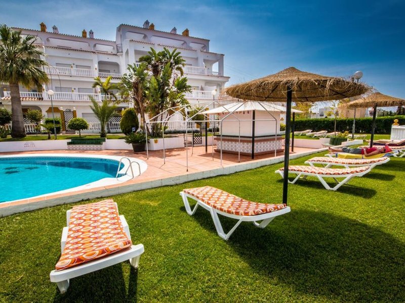 Las Rosas de Capistrano 10