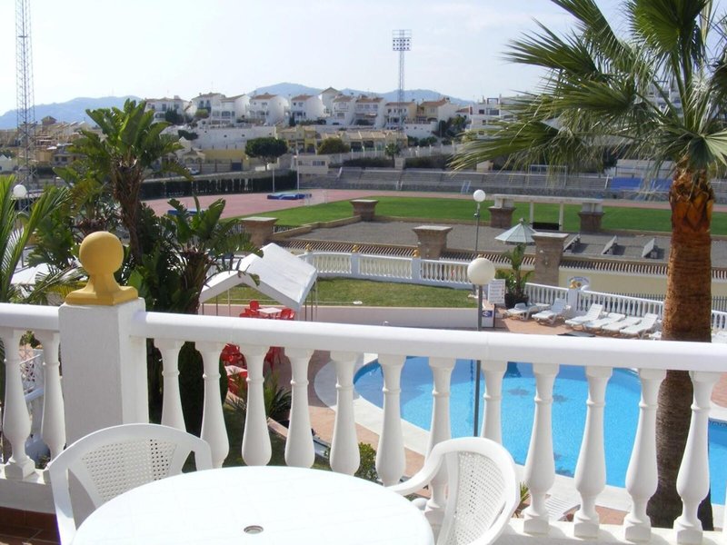 Las Rosas de Capistrano 24