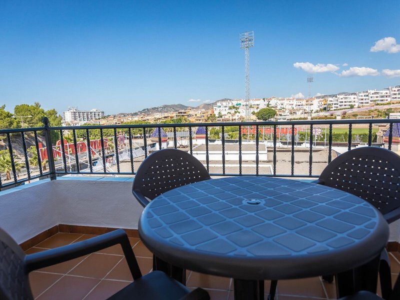 Las Rosas de Capistrano 25