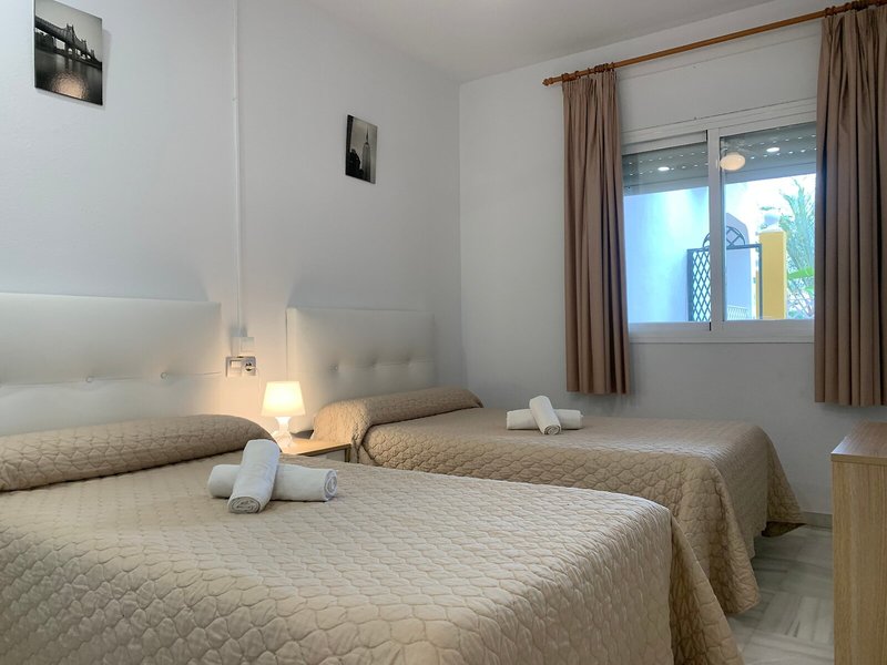 Las Rosas de Capistrano 27