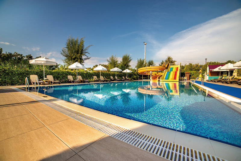 Commodore Elite Suites & Spa 20