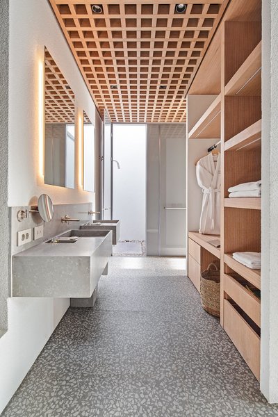 Voyage Torba 75