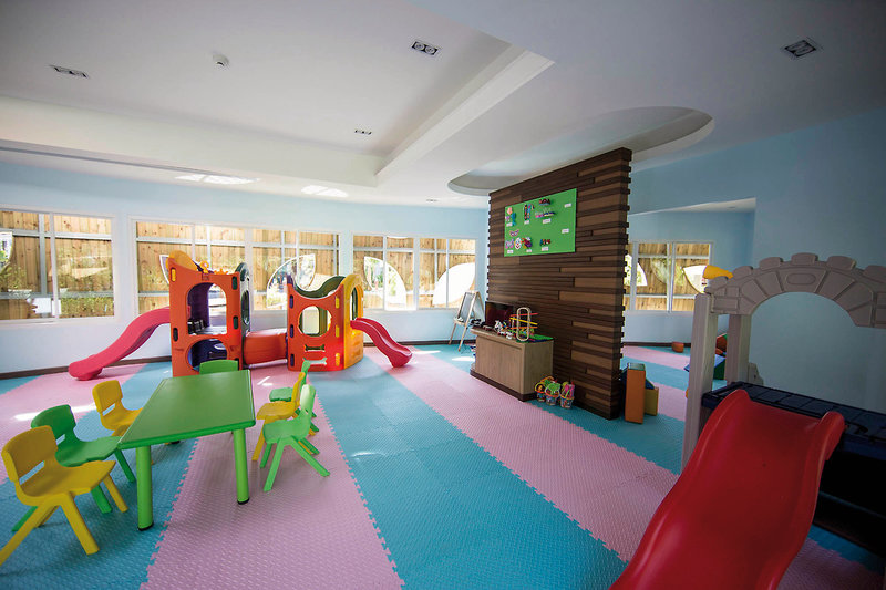 Graceland Khaolak Beach Resort 9