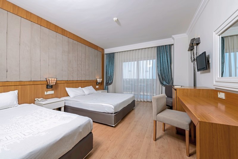 LRS Lake & River Side Hotel & Spa 4