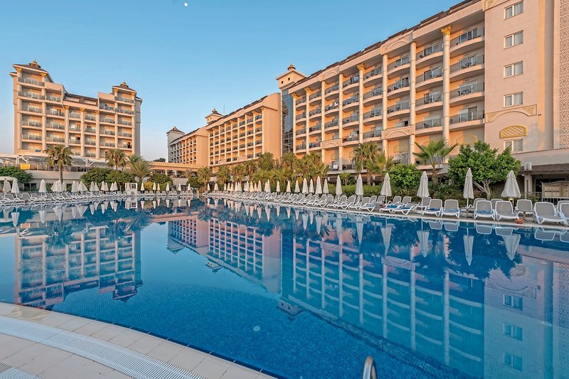 LRS Lake & River Side Hotel & Spa 9
