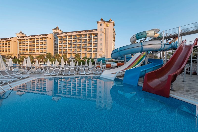 LRS Lake & River Side Hotel & Spa 11