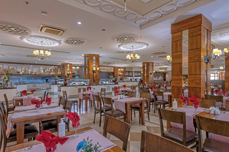 LRS Lake & River Side Hotel & Spa 16
