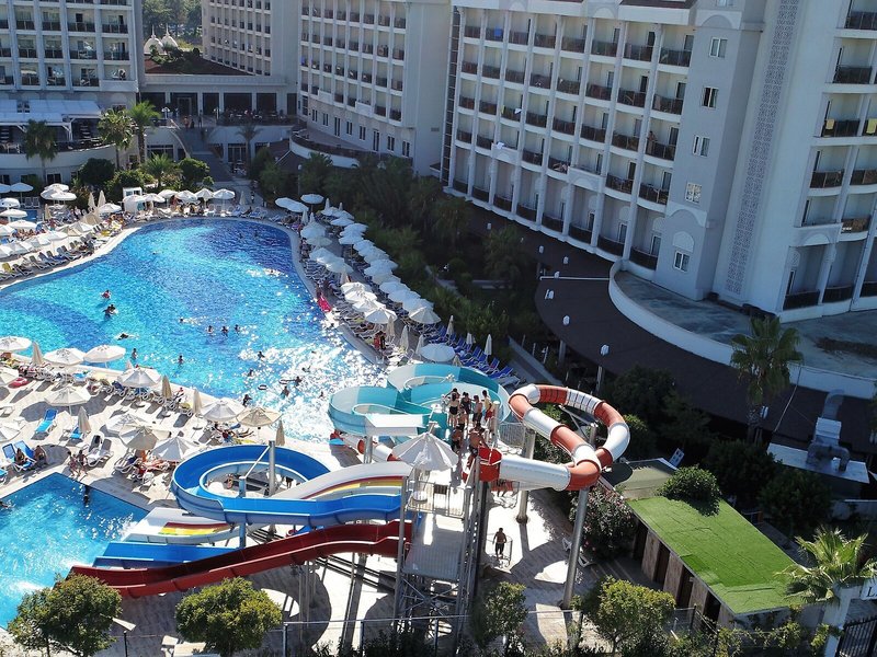 LRS Lake & River Side Hotel & Spa 13
