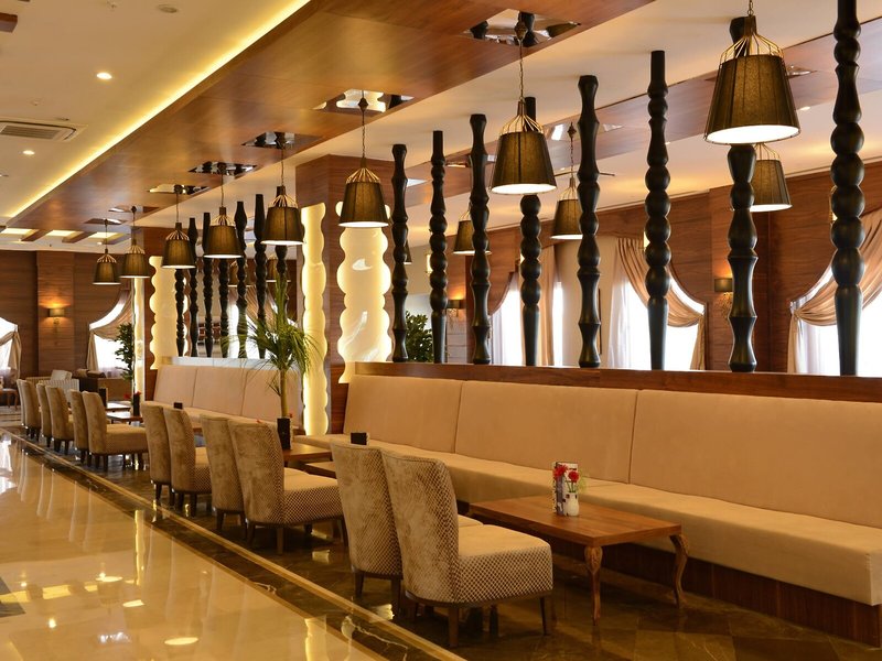 LRS Lake & River Side Hotel & Spa 23