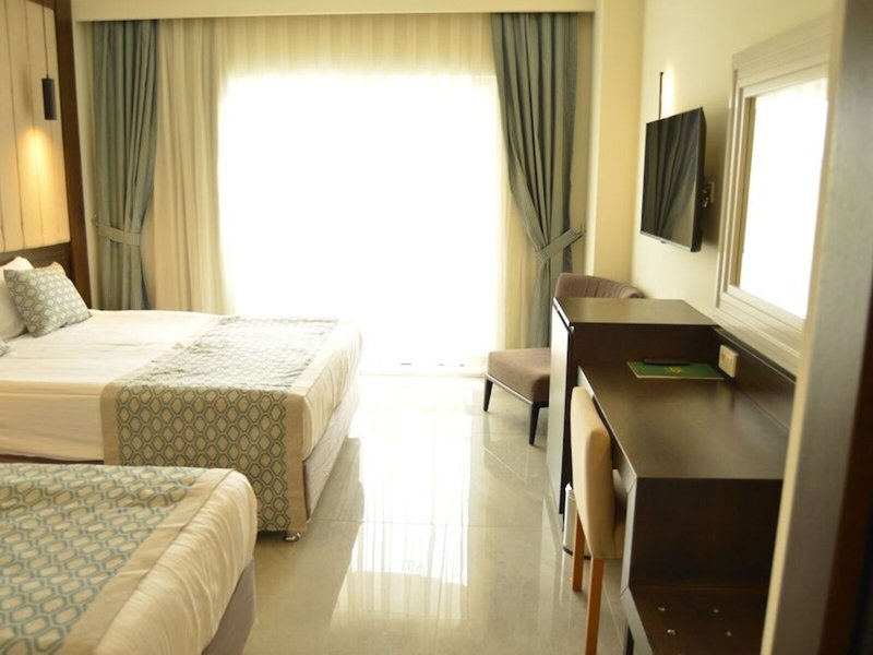 LRS Lake & River Side Hotel & Spa 50