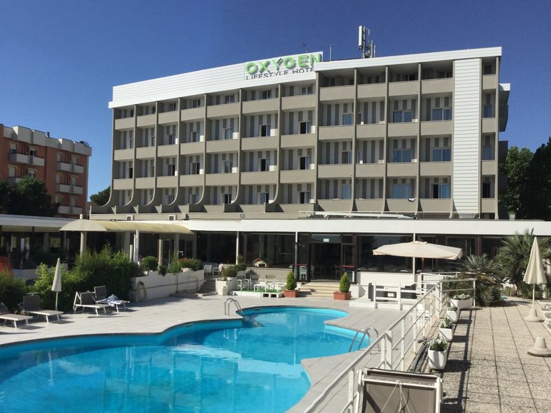 Oxygen Lifestyle Hotel 1