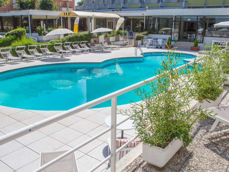 Oxygen Lifestyle Hotel 3