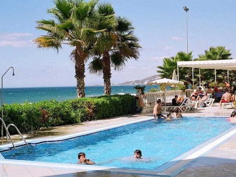 Perla Marina 19