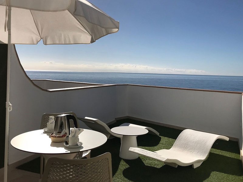 Perla Marina 28
