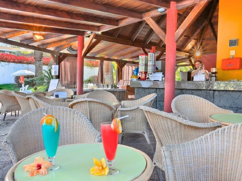 BlueSea Interpalace 8