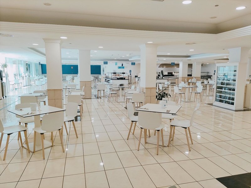 BlueSea Interpalace 10