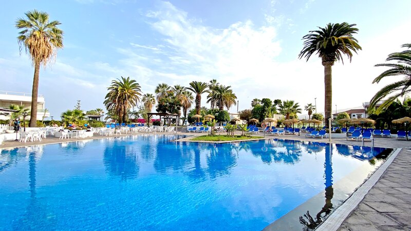 BlueSea Interpalace 11