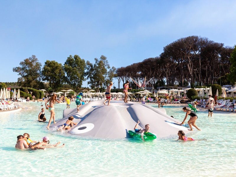 Camping Village Fabulous 14