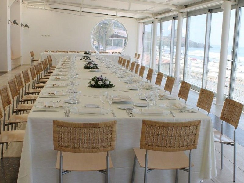 Amyclae 8 - Restaurant
