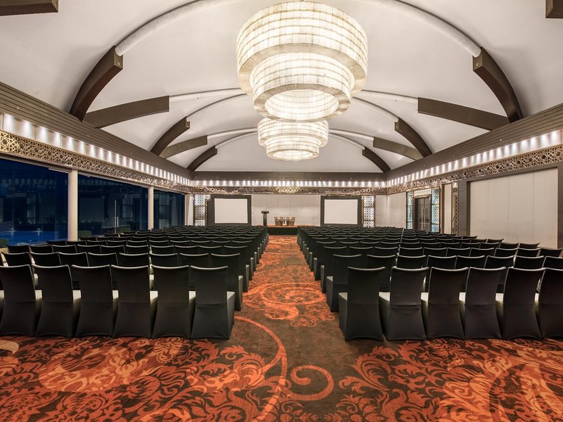 Crowne Plaza New Delhi Rohini 8