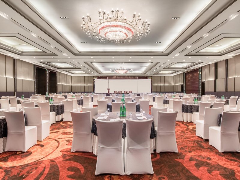 Crowne Plaza New Delhi Rohini 13