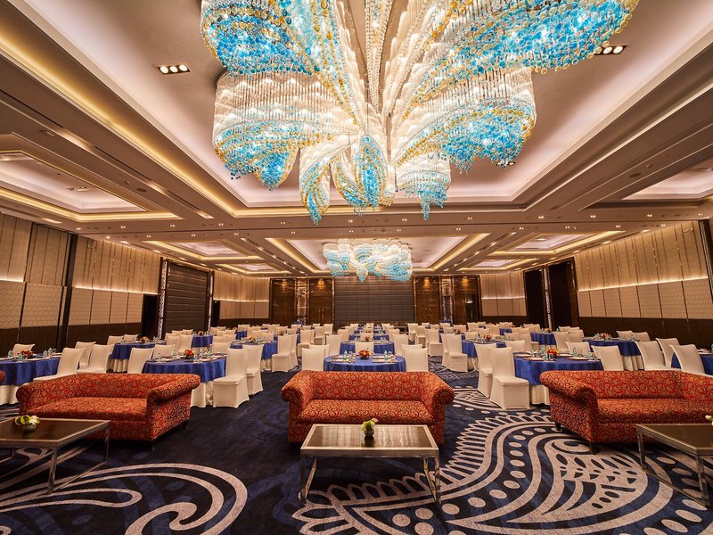 Crowne Plaza New Delhi Rohini 25