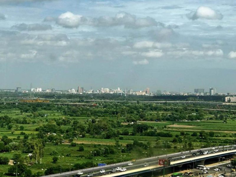 Holiday Inn New Delhi Mayur Vihar Noida 6