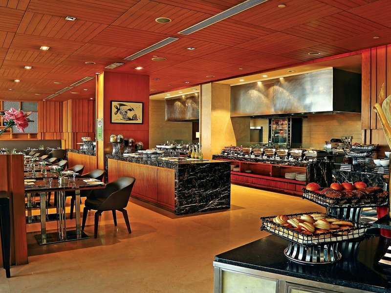 Holiday Inn New Delhi Mayur Vihar Noida 16