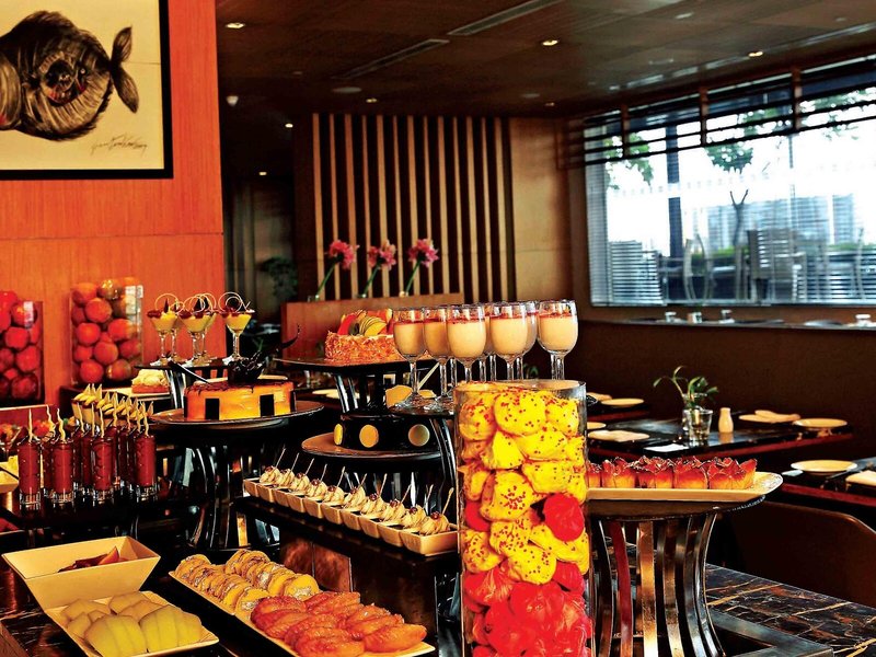 Holiday Inn New Delhi Mayur Vihar Noida 23