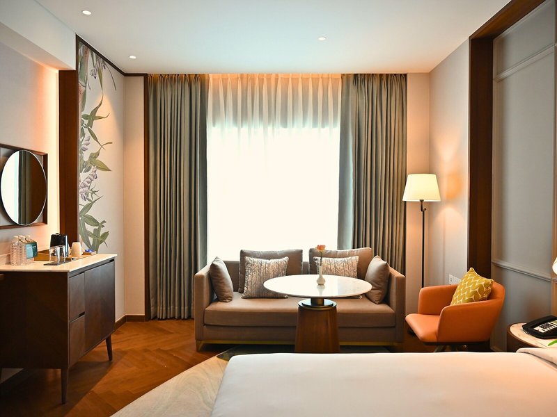 Holiday Inn New Delhi Mayur Vihar Noida 26