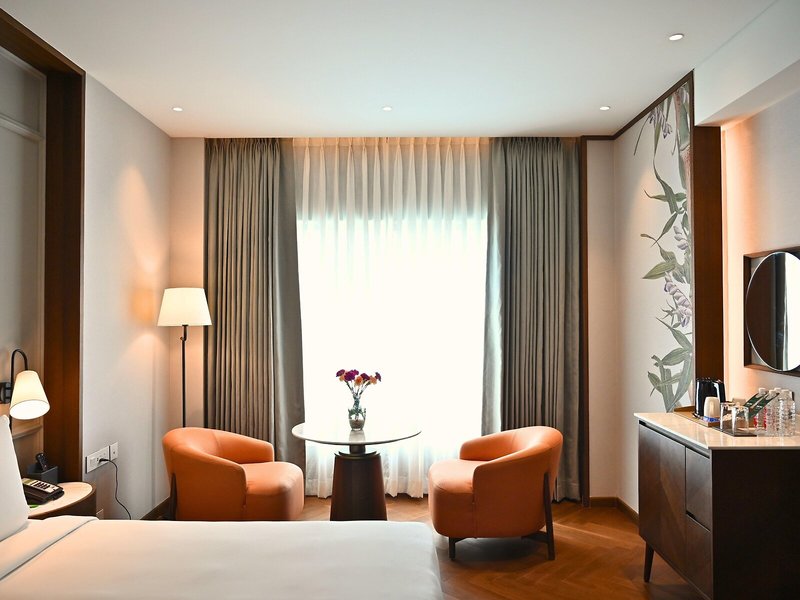 Holiday Inn New Delhi Mayur Vihar Noida 28