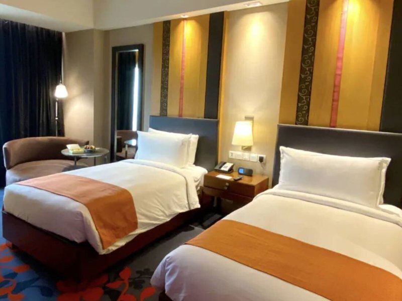 Holiday Inn New Delhi Mayur Vihar Noida 46