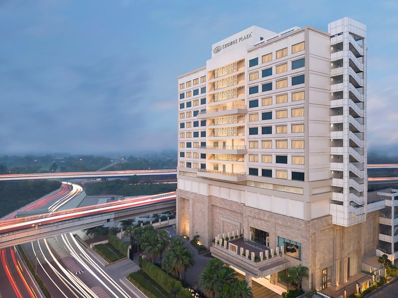 Crowne Plaza New Delhi Noida Mayur Vihar 3