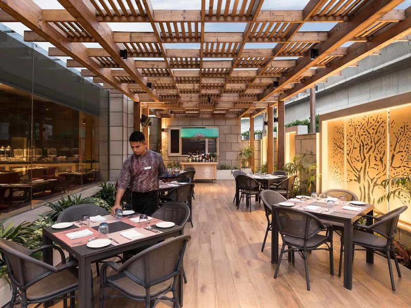 Crowne Plaza New Delhi Noida Mayur Vihar 17