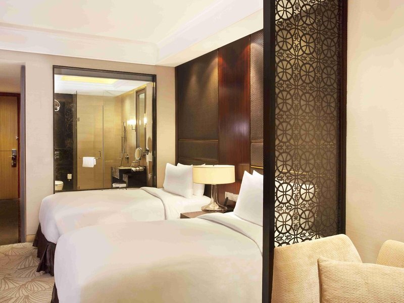 Crowne Plaza New Delhi Noida Mayur Vihar 34