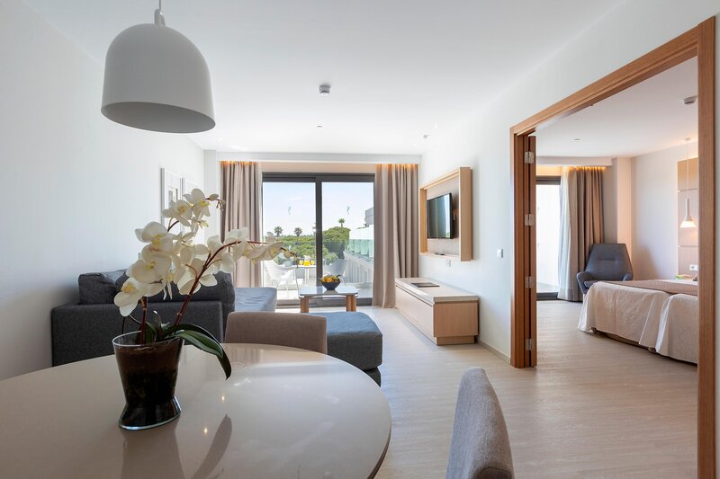 Hipotels Barrosa Park 72
