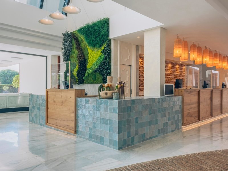 Iberostar Waves Royal Andalus 14